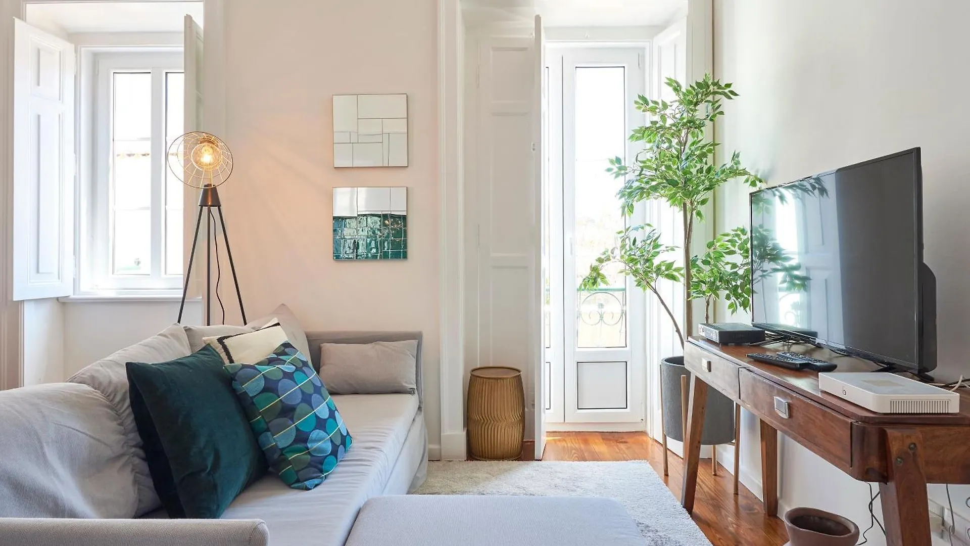 Elegant Apartment Santana Lisbon