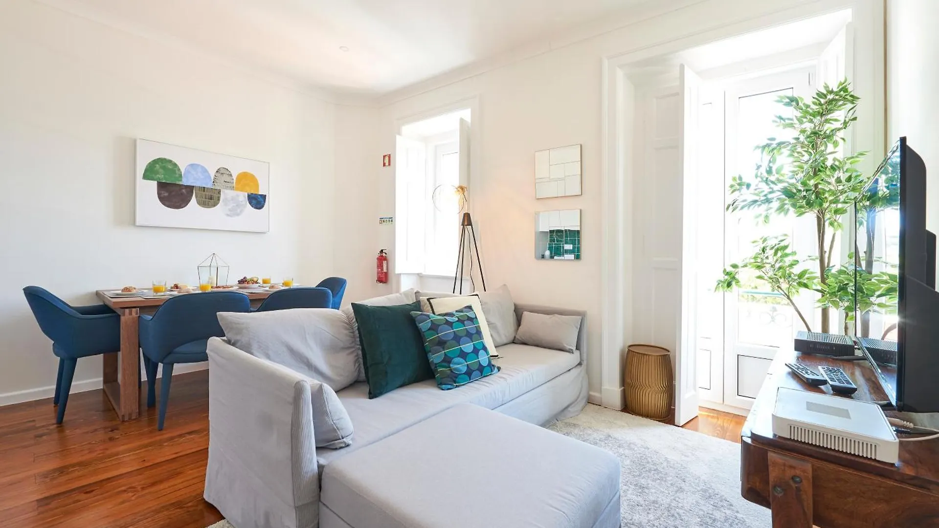 Elegant Apartment Santana Lisbon