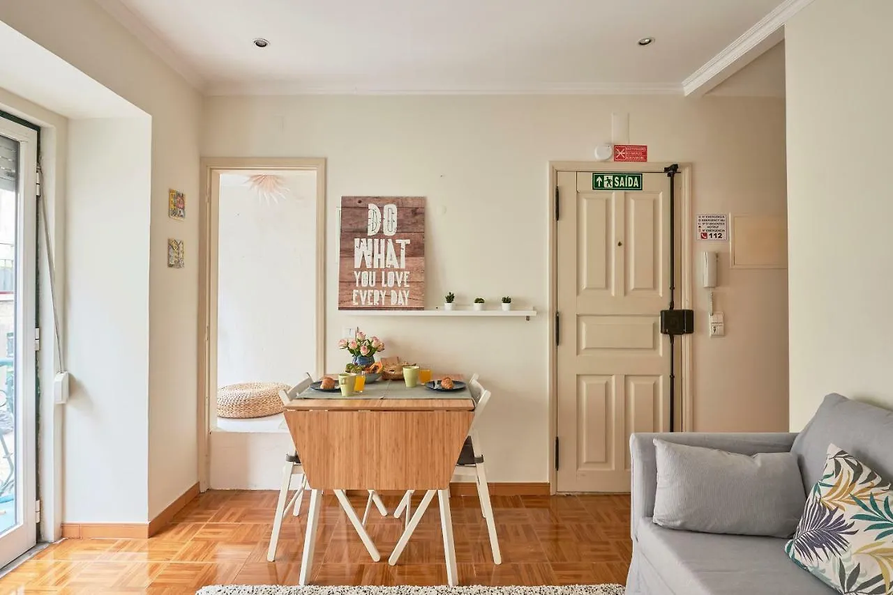 Elegant Apartment Santana Lisbon